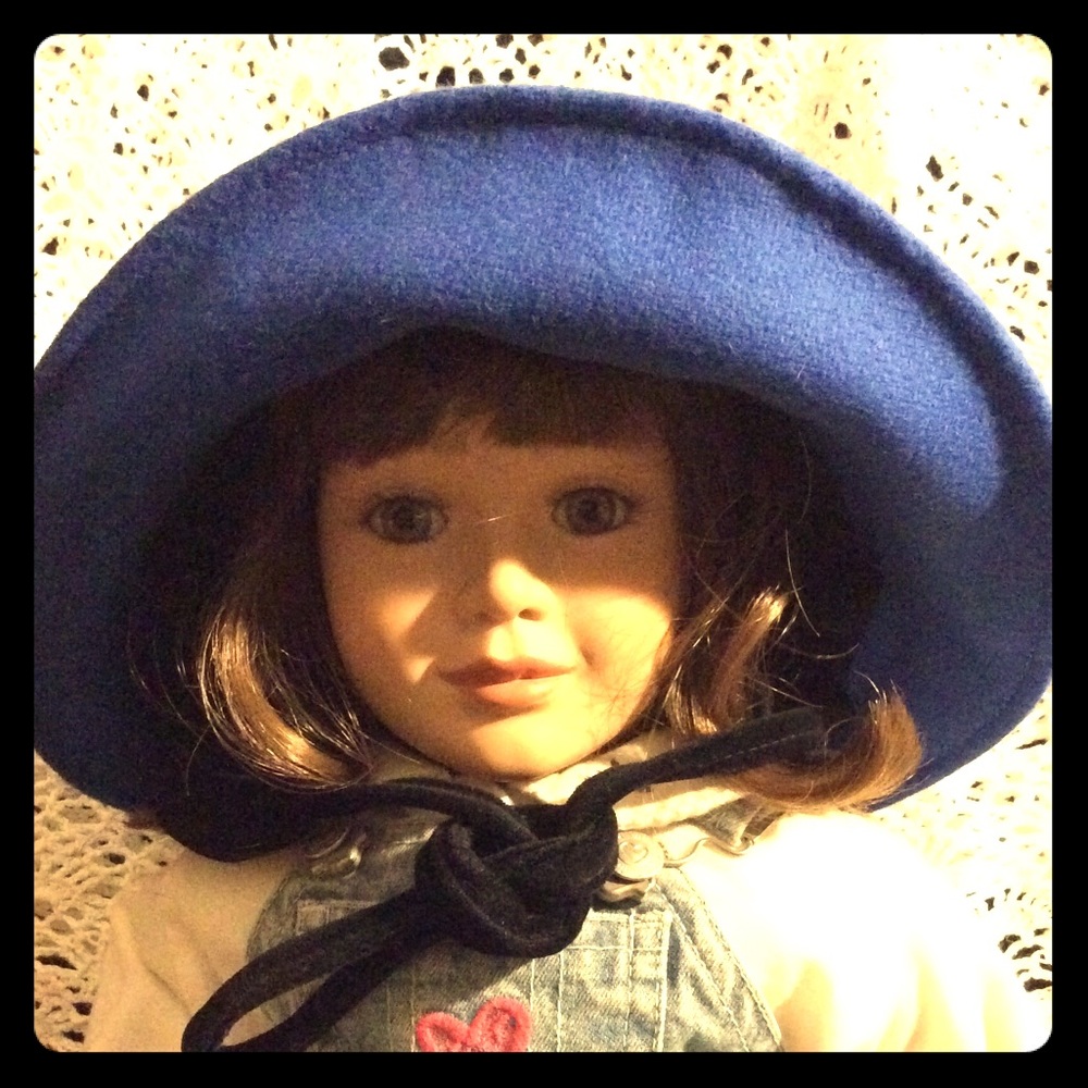 Hat to coat
